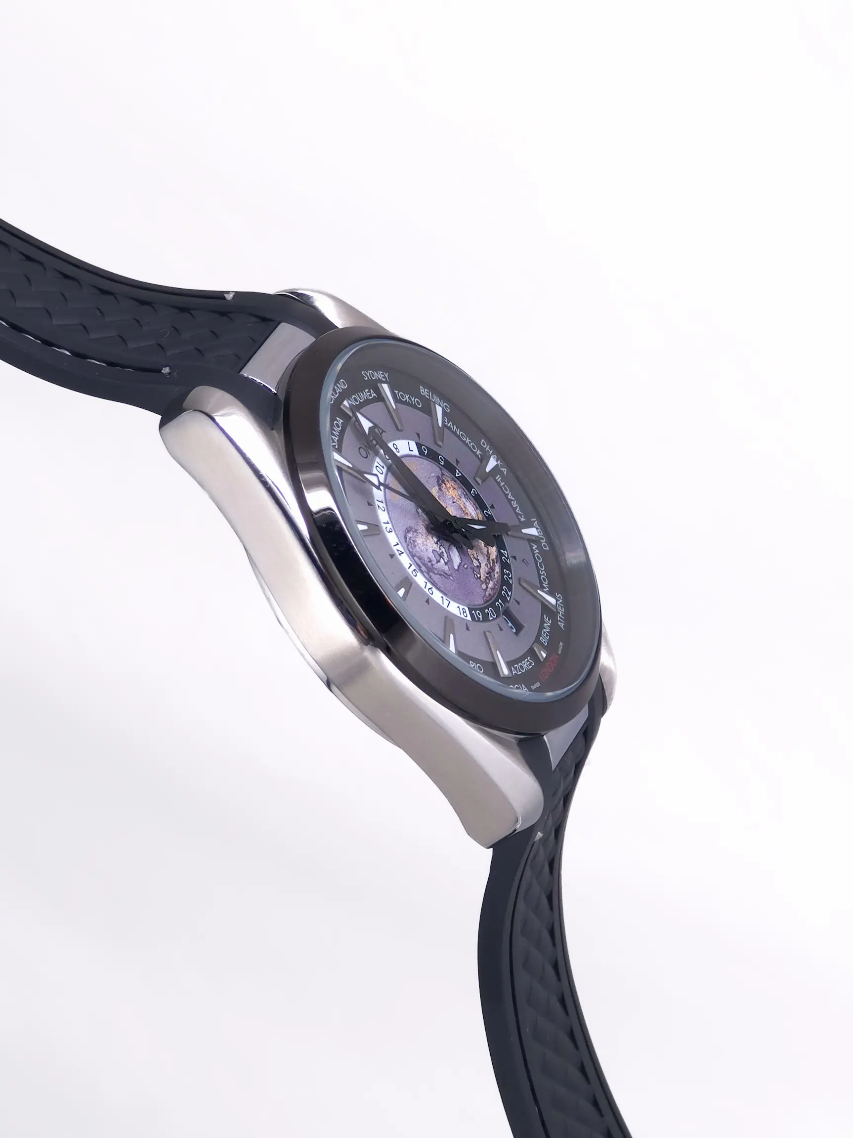Omega Seamaster Aqua Terra Worldtimer — photo 2